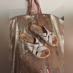 Born Women's Sandals in Metallic Tan